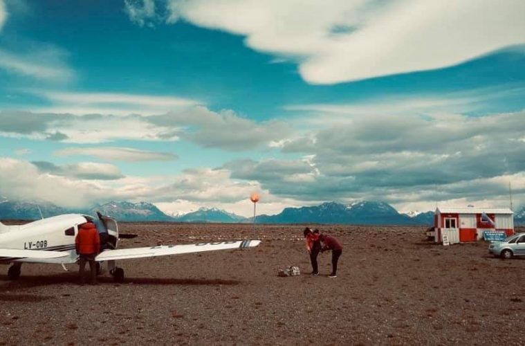 Aeroclubes coordinaron el traslado de un bebé de El Chaltén que requería atención médica en Comodoro