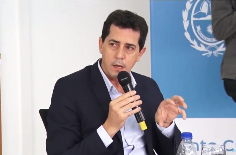 Wado De Pedro afirmó que Santa Cruz fue una provincia discriminada por Macri y mal gestionada por Peralta
