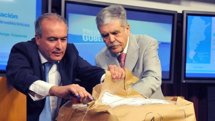 Si paga un millón de dólares, José López puede obtener la libertad