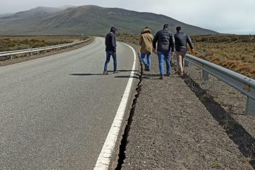 El detalle de los daños que causó el sismo en el puente del Centinela y la grieta en la ruta al glaciar: iniciarán las reparaciones sin cortar el tránsito
