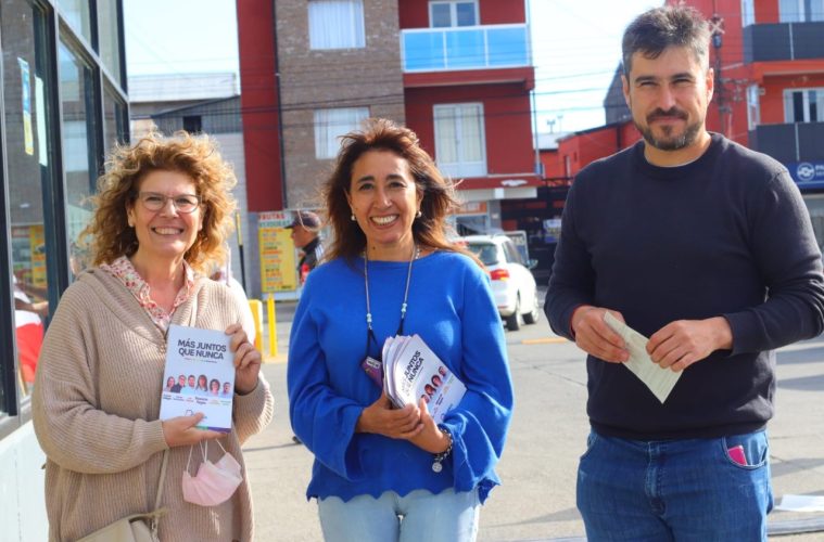 Roxana Reyes: «Aprovechamos hasta el último minuto para hablar con los vecinos»