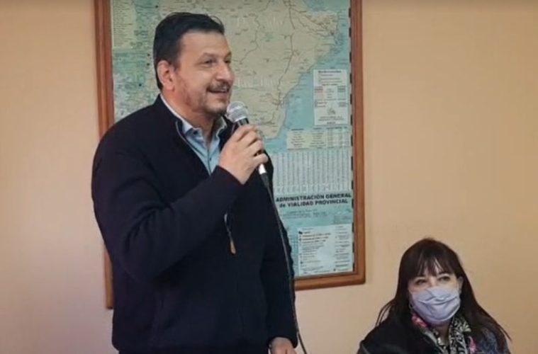 El gobierno anunció la construcción de una escuela en un predio del municipio: «nosotros no le vamos a entregar el terreno» afirmaron desde la comuna