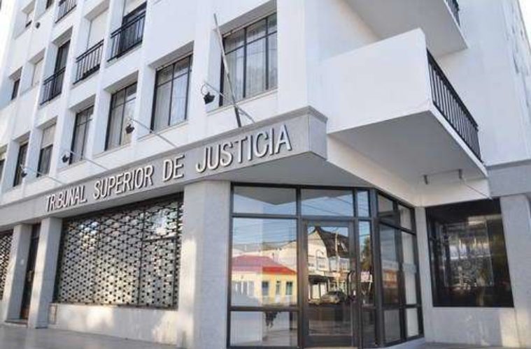 La justicia de Santa Cruz se tomó mini vacaciones hasta el 3 de enero