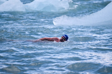 Finalizó el mundial de natación de invierno frente al Glaciar Perito Moreno